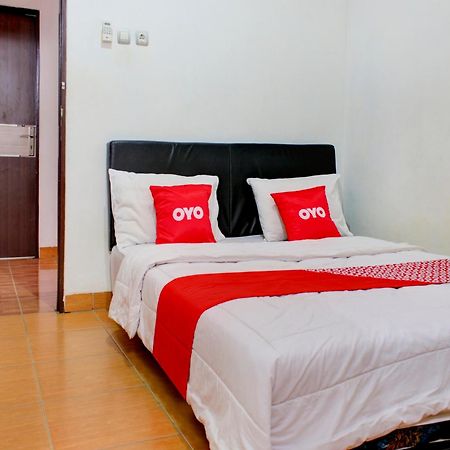 Oyo 3855 Homestay Semata Wayang Syariah Banjarbaru Exterior foto