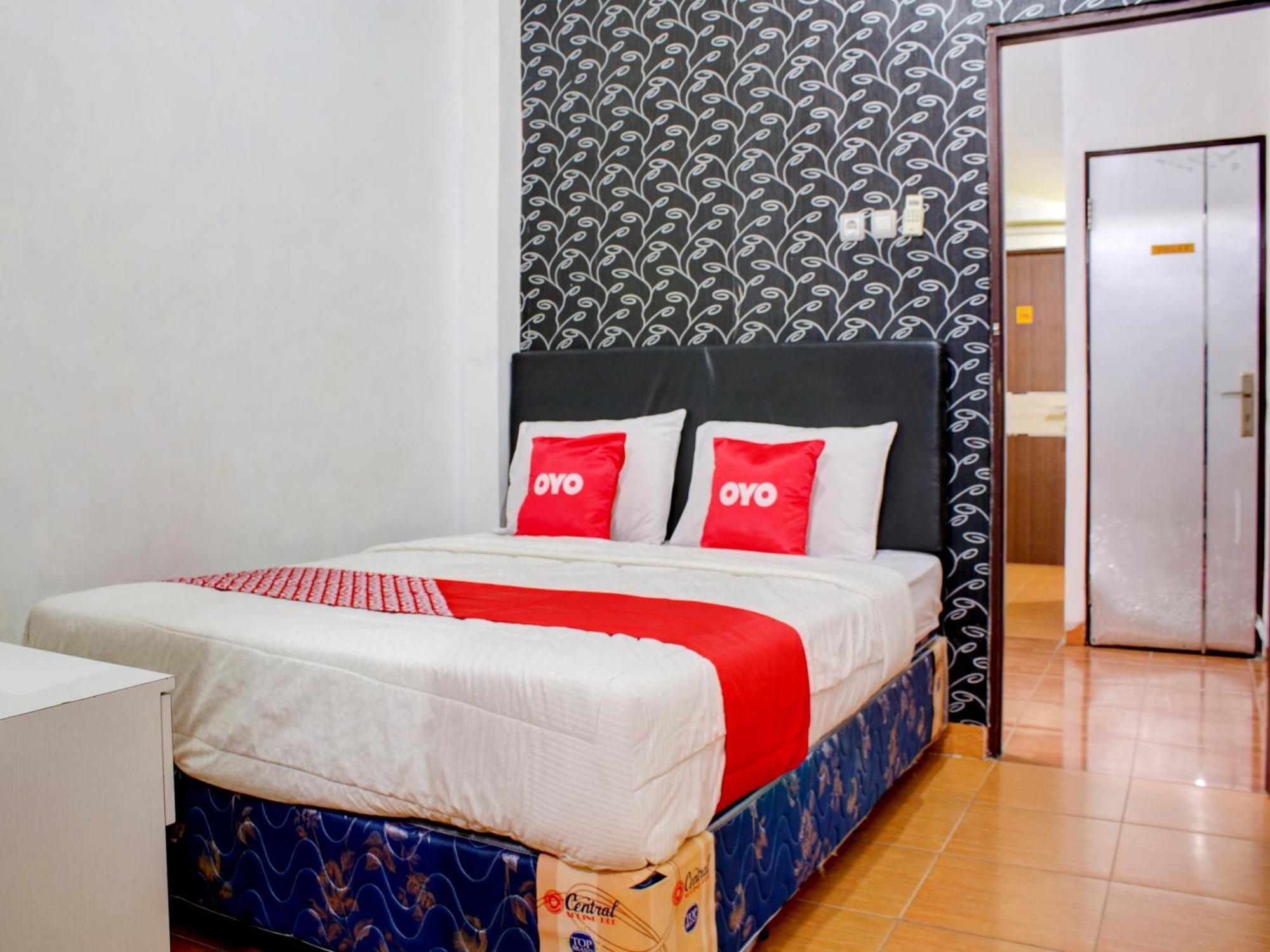 Oyo 3855 Homestay Semata Wayang Syariah Banjarbaru Exterior foto